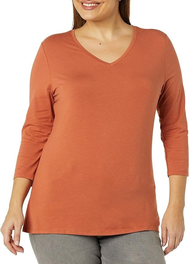 Amazon Essentials Women's Classic-Fit 3/4 Sleeve V-Neck T-Shirt (Available in Plus Size), Multipacks